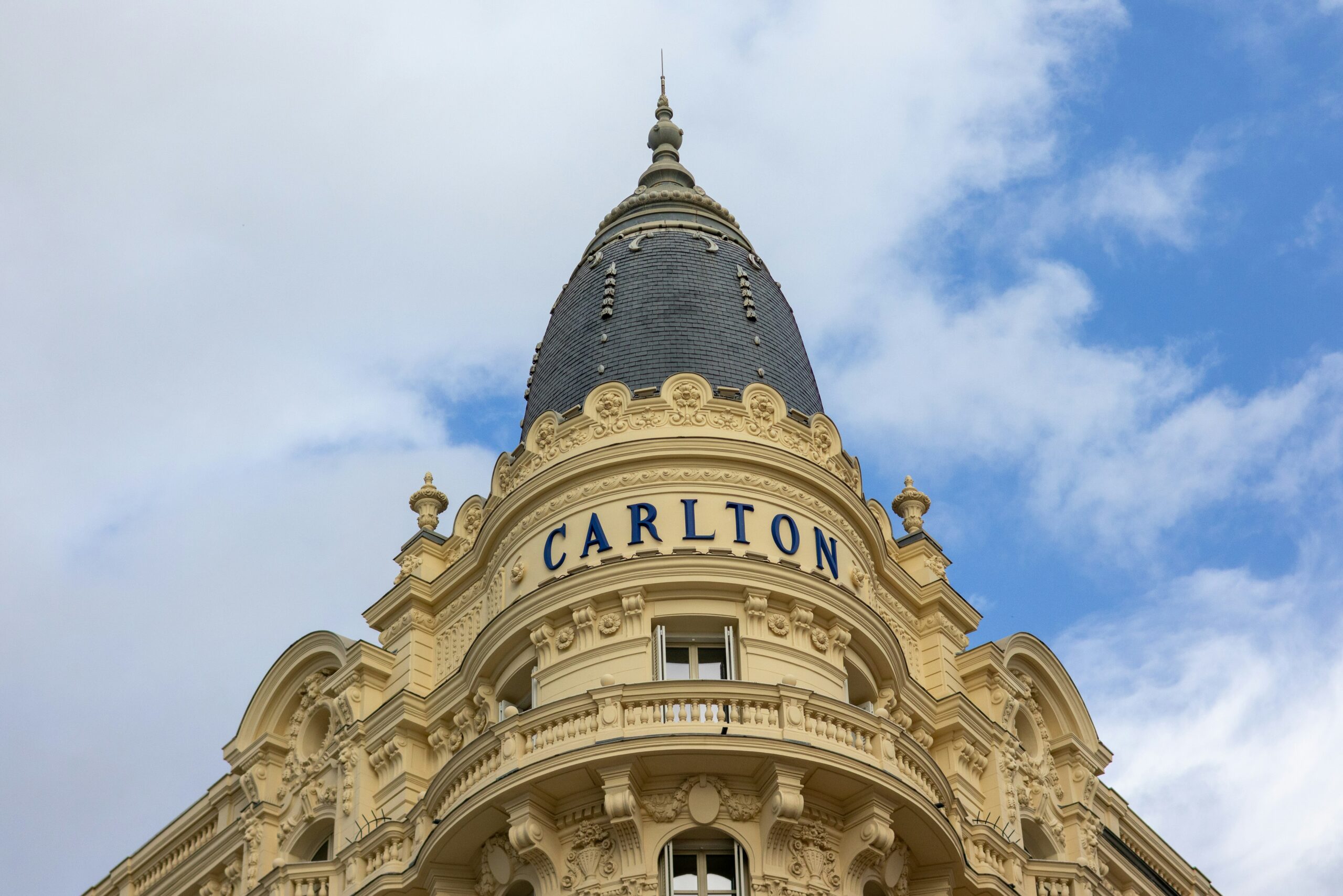 Cannes France Guide: 10 Best Beaches & Film Festival 2026 27 Cannes Carlton Hotel Belle Époque luxury French Riviera France palace accommodation architecture