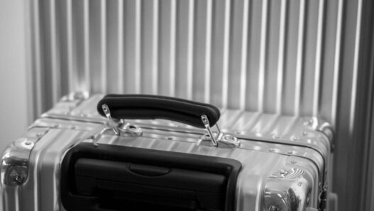 10 Must-Have Luxury Travel Accessories for 2025 Jet-Setters