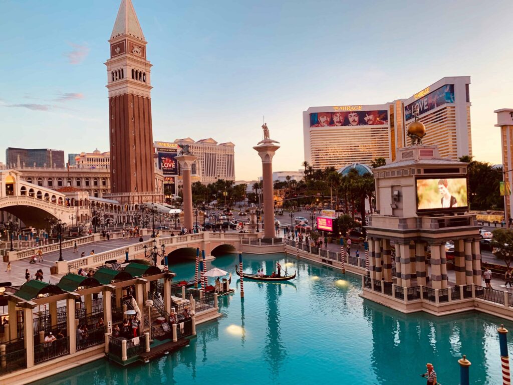 Private Jet to Las Vegas: Elite Travel Guide for 2025