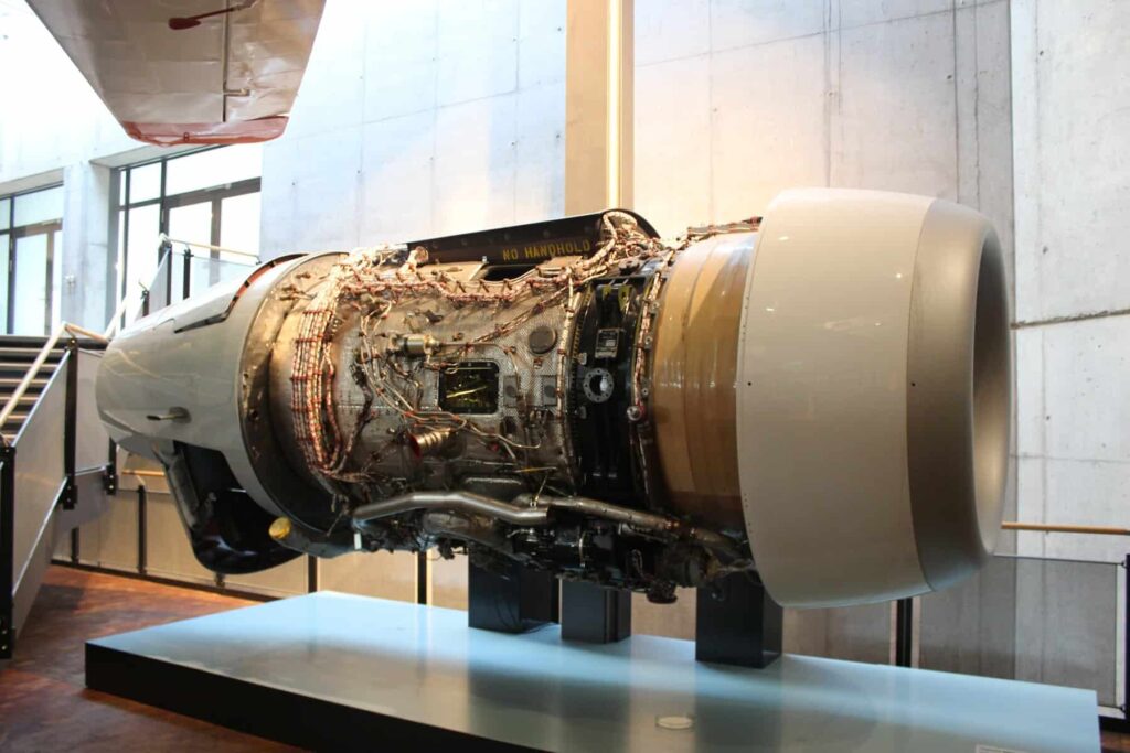 Rolls-Royce BR710 turbofan engine powering Bombardier 6000 aircraft specifications