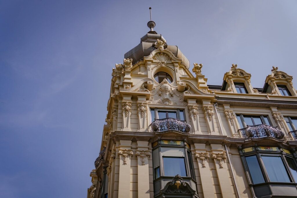 Bahnhofstrasse Zurich historic luxury retail architecture