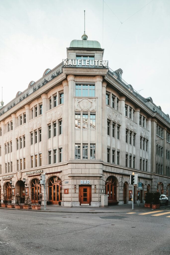 Paradeplatz banking district Zurich private jet transfer chauffeur service cryptocurrency payment executive transport