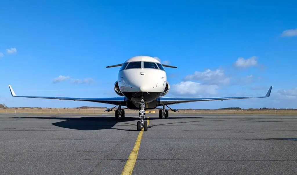 empty leg flights last minute private jet departure