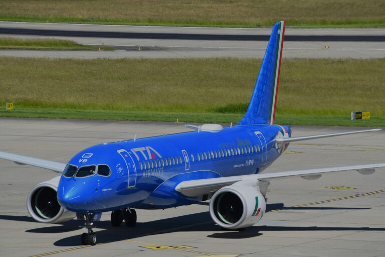 ITA Airways Italy Airbus A350 modern livery Rome Fiumicino Italian national carrier European aviation 2026